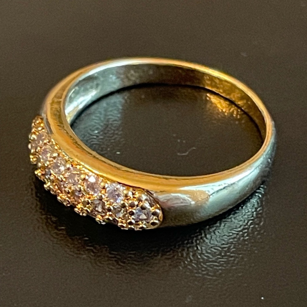 Cute Austrian crystal 18k gold plated ring - Picture 3 of 8